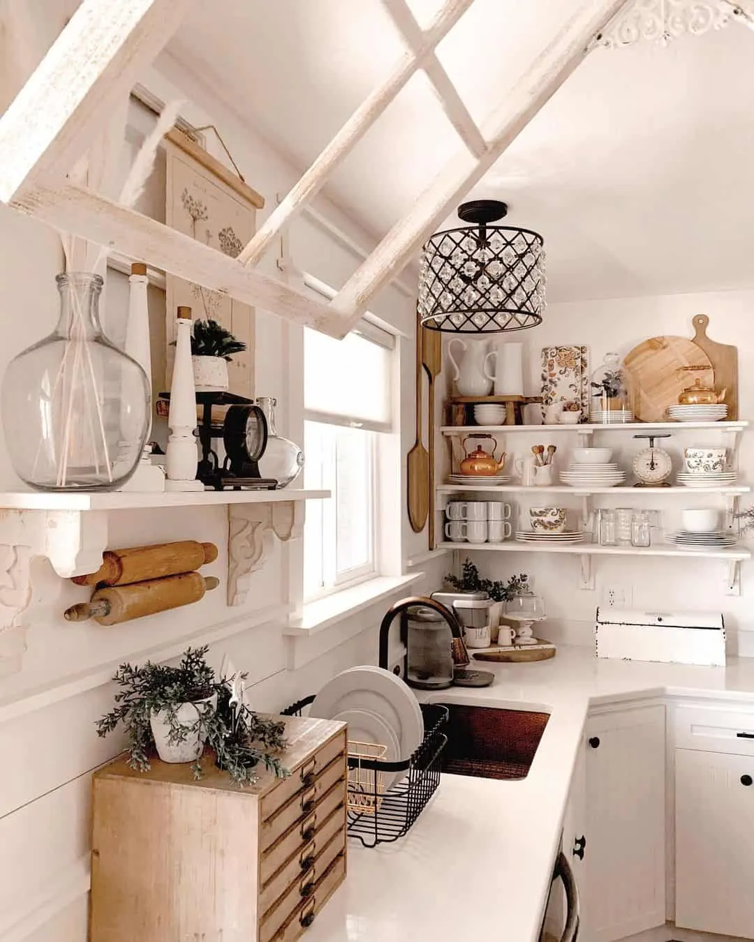 14168 copper utensil holder