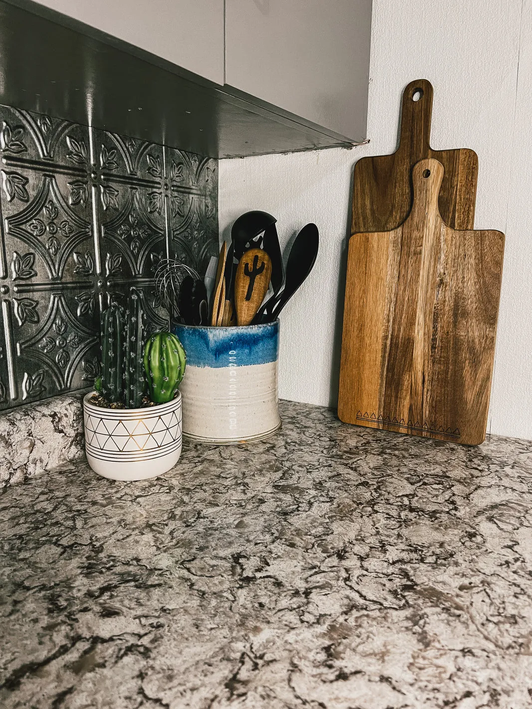 14171 terracotta tile kitchen