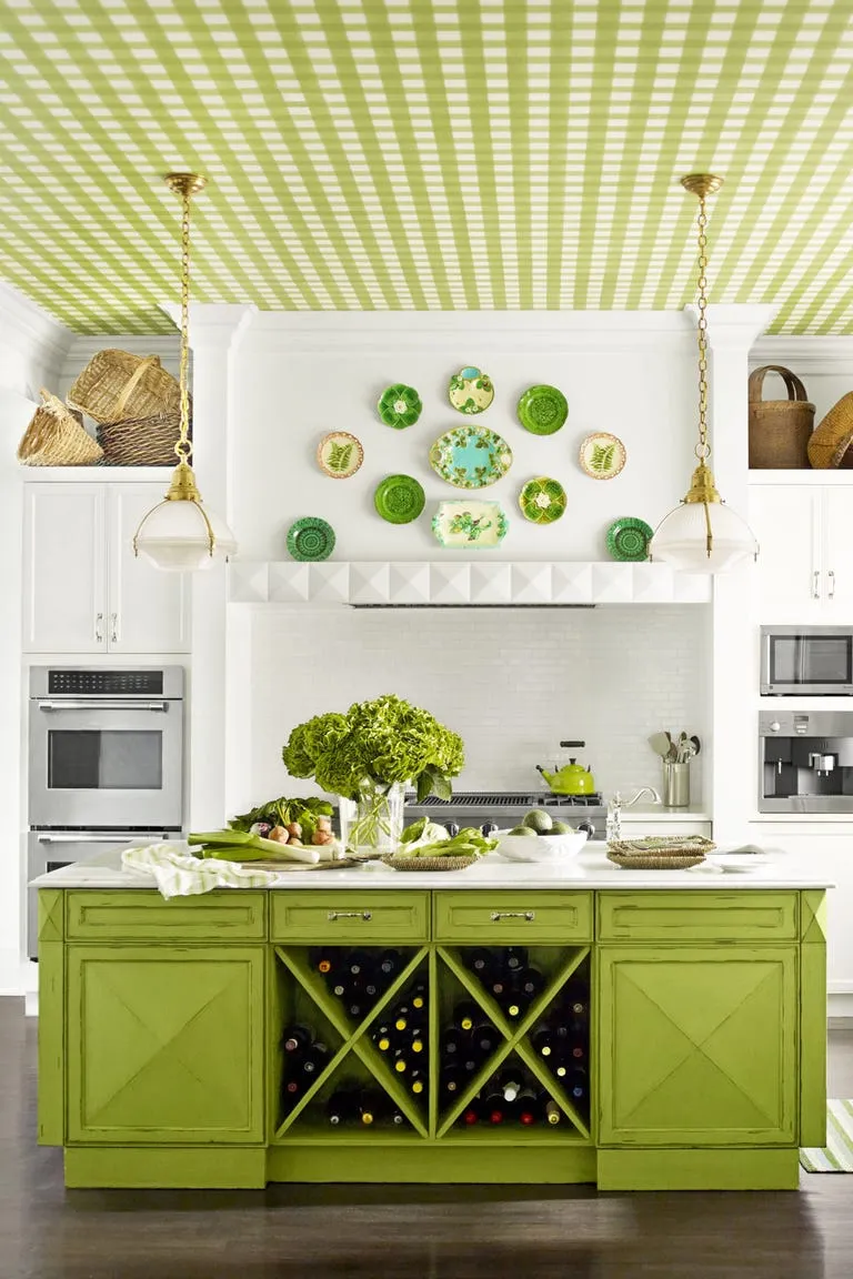 /img/14220-budget-kitchen-decor.webp