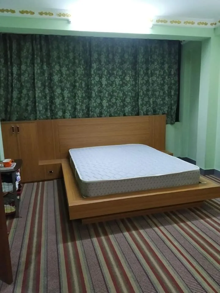 14222 contemporary kitchen nepal