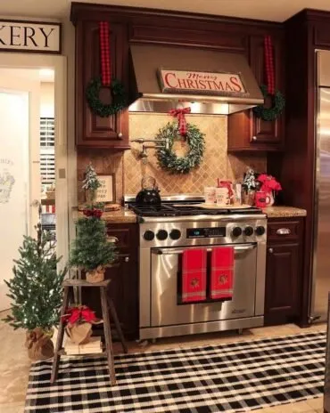 14265 christmas kitchen qatar accessories