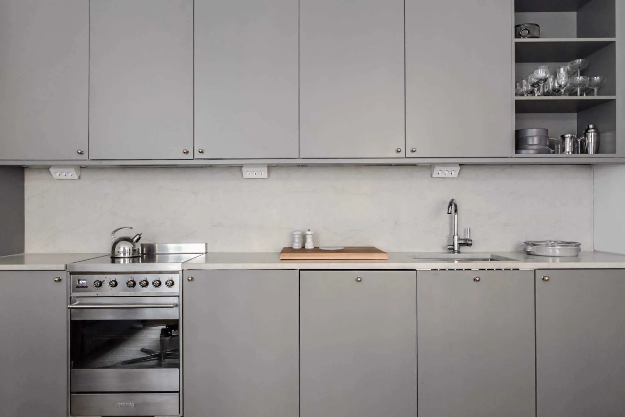14297 minimalist kitchen