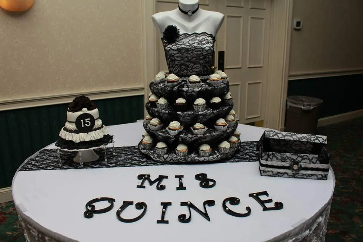 14311 rustic kitchen quinceanera 5