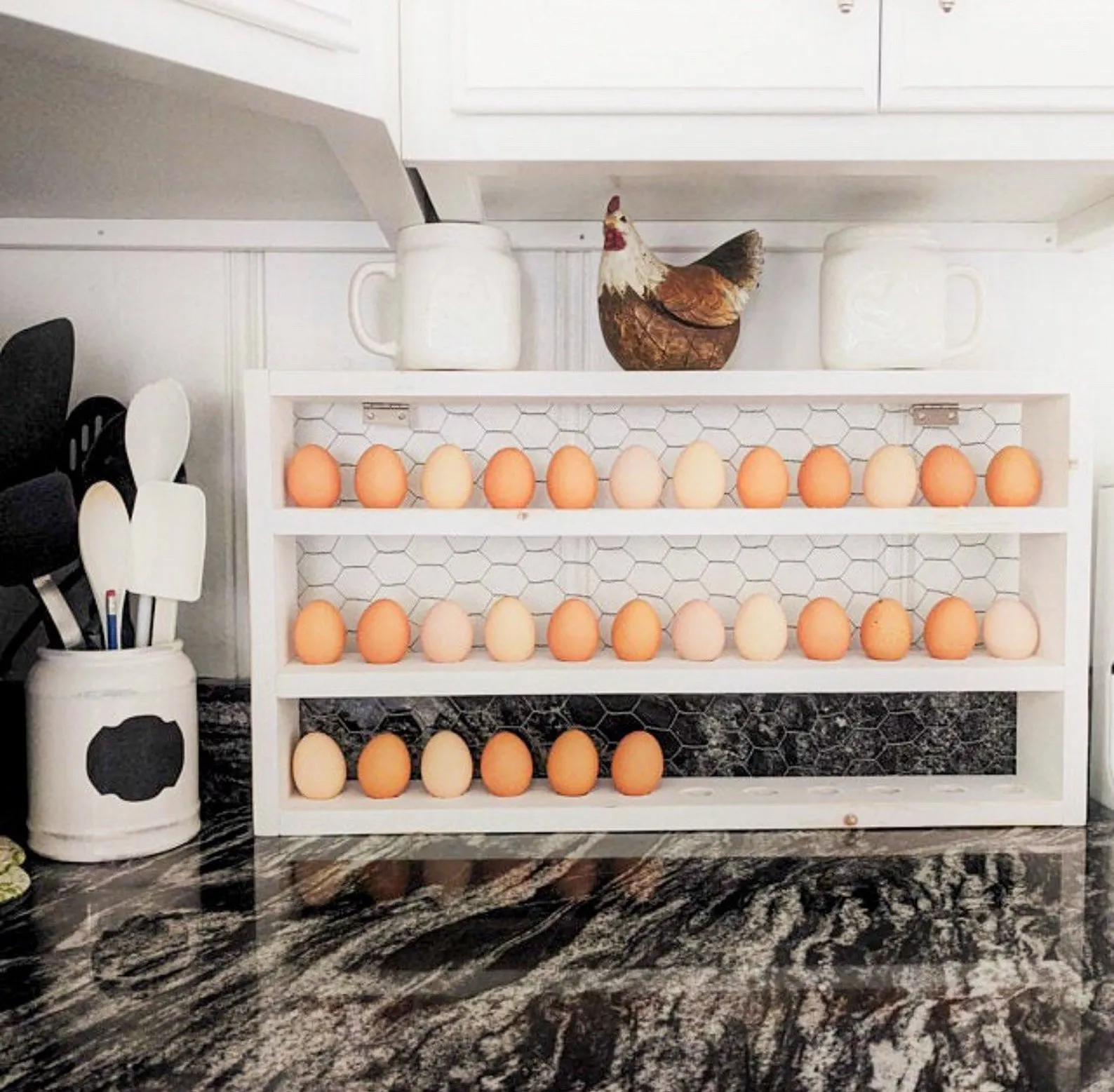 /img/14316-egg-holder-refrigerator.webp