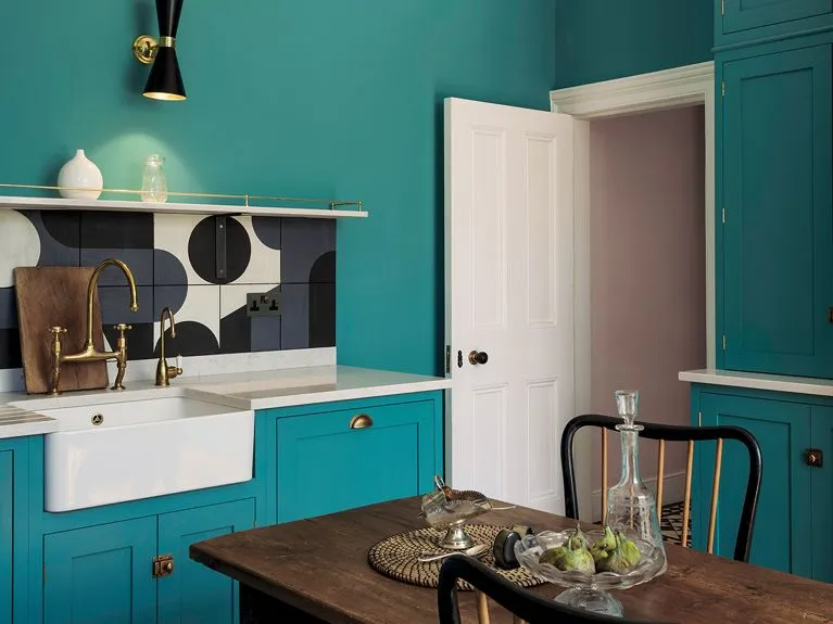 14331 open shelving kitchen