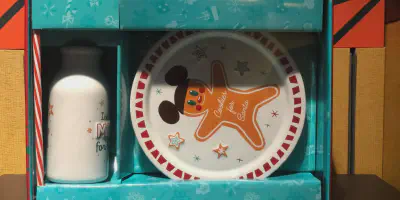 /img/14345-diy-disney-kitchen-decor.webp